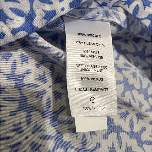 Vineyard Vines Woven Top NWT Geo/Newport White Xs - Picture 6 of 6